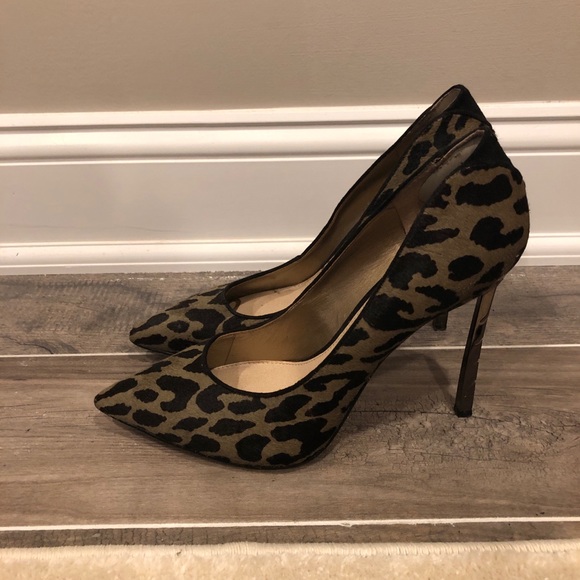 Heels - Picture 2 of 4